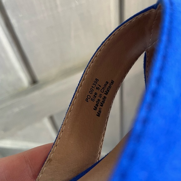 Journee Collection Giada Womens Round Mules Suedette Royal Blue‎ Size 5.5 - Picture 6 of 7